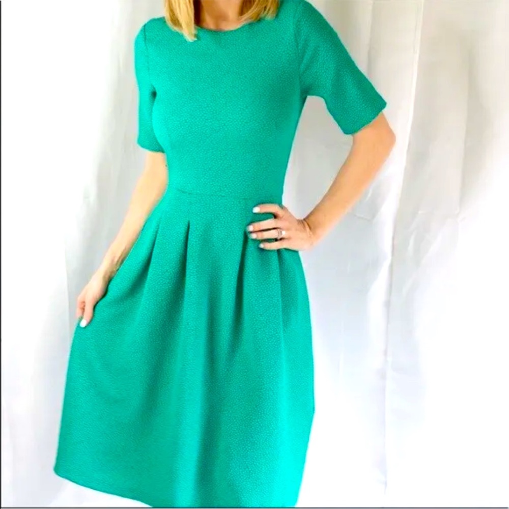 H&M Textured Greed Midi Dress w Pockets size 2